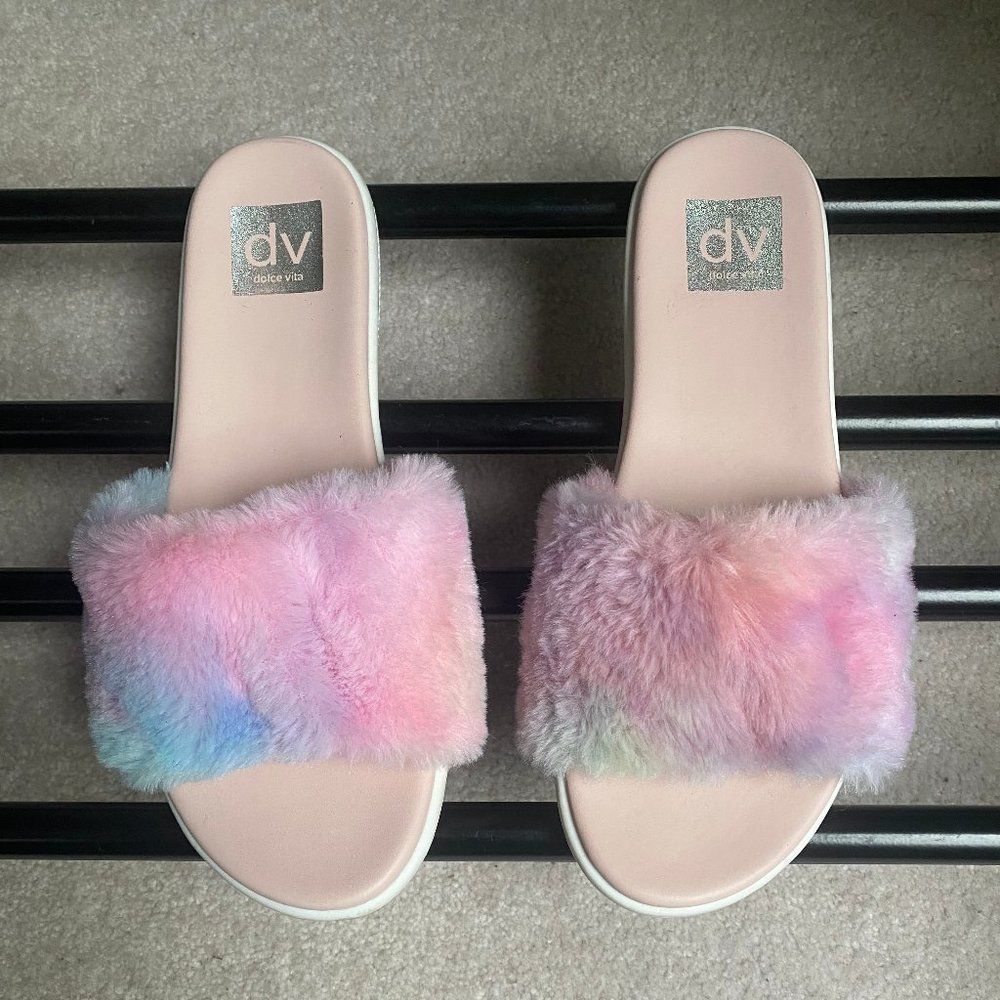 DOLCE VITA Women Jinah Plush Sandals - NEW NWOB